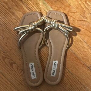 Steve Madden Gold Bow Maura Sandals